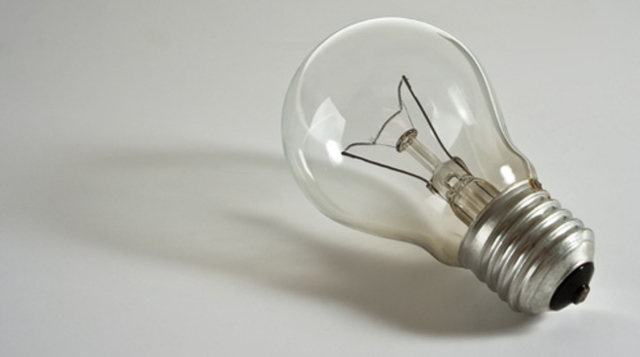 luce-lampadina-energia-elettrica